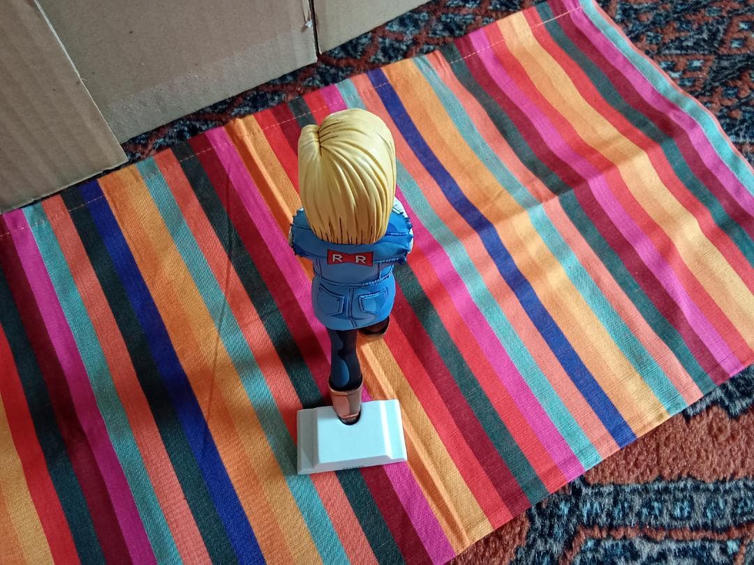 ドラゴンボール 18号 リペイント フィギュア クリリン