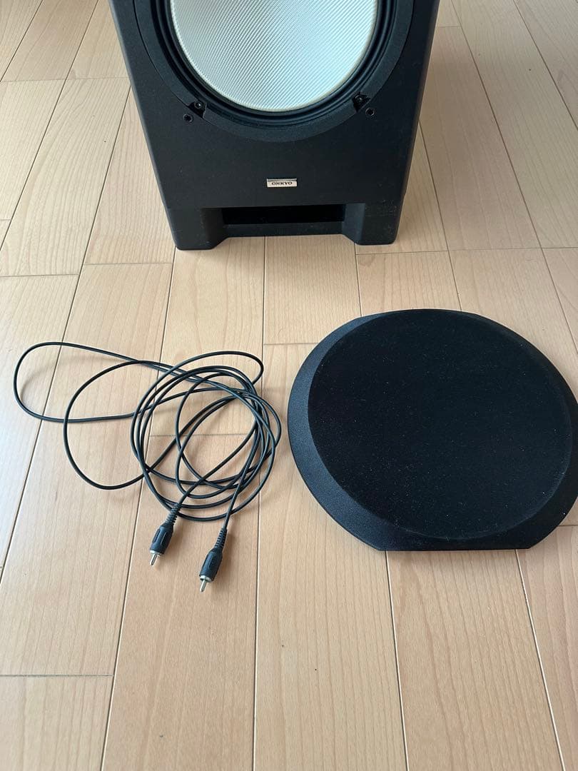 美品Onkyo アンプ内蔵サブウーファー　SL-A250 オンキョー
