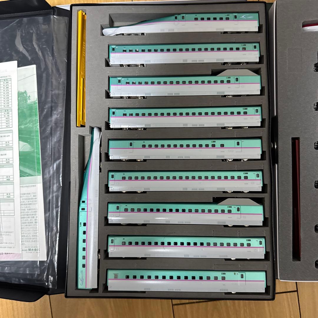 KATO E5系新幹線「はやぶさ」＋E6系新幹線「スーパーこまち」17両セット