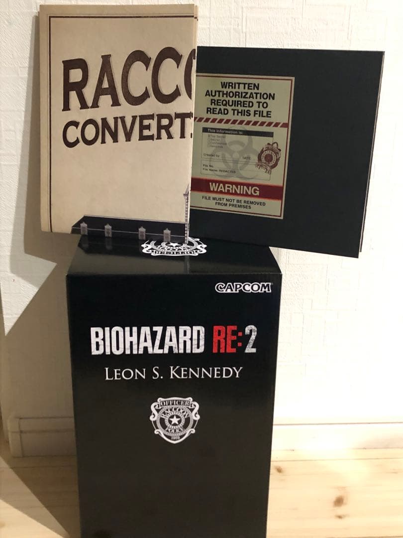 RE2 レオンS ケネディ コレクターズエディション バイオハザード フィギュア