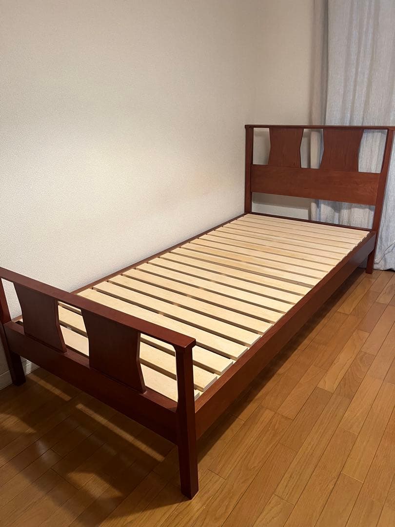 【ACME Furniture】シングルサイズ ベッドフレーム