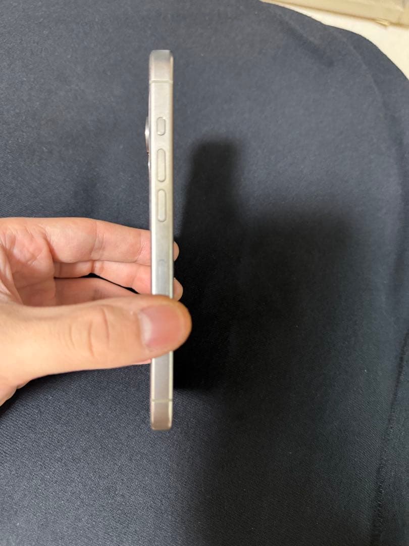 Apple iPhone 15 Pro シルバー 本体