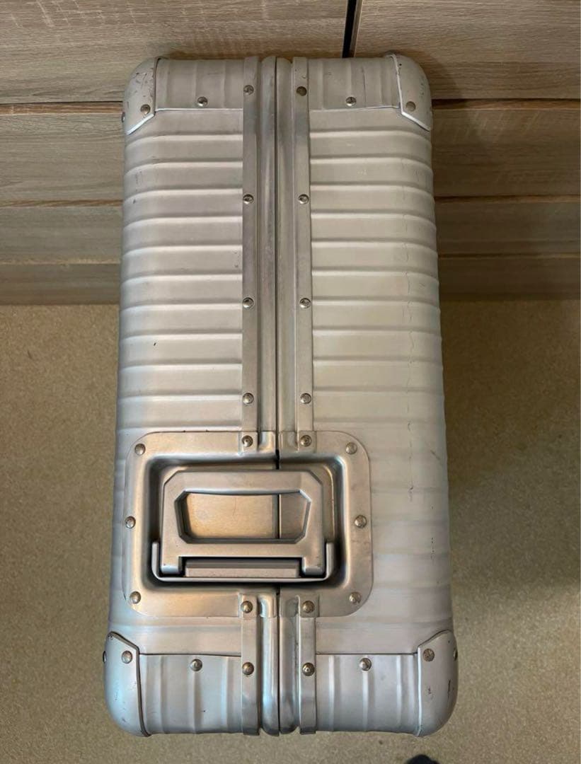 【4輪】リモワ トパーズ キャリーケース