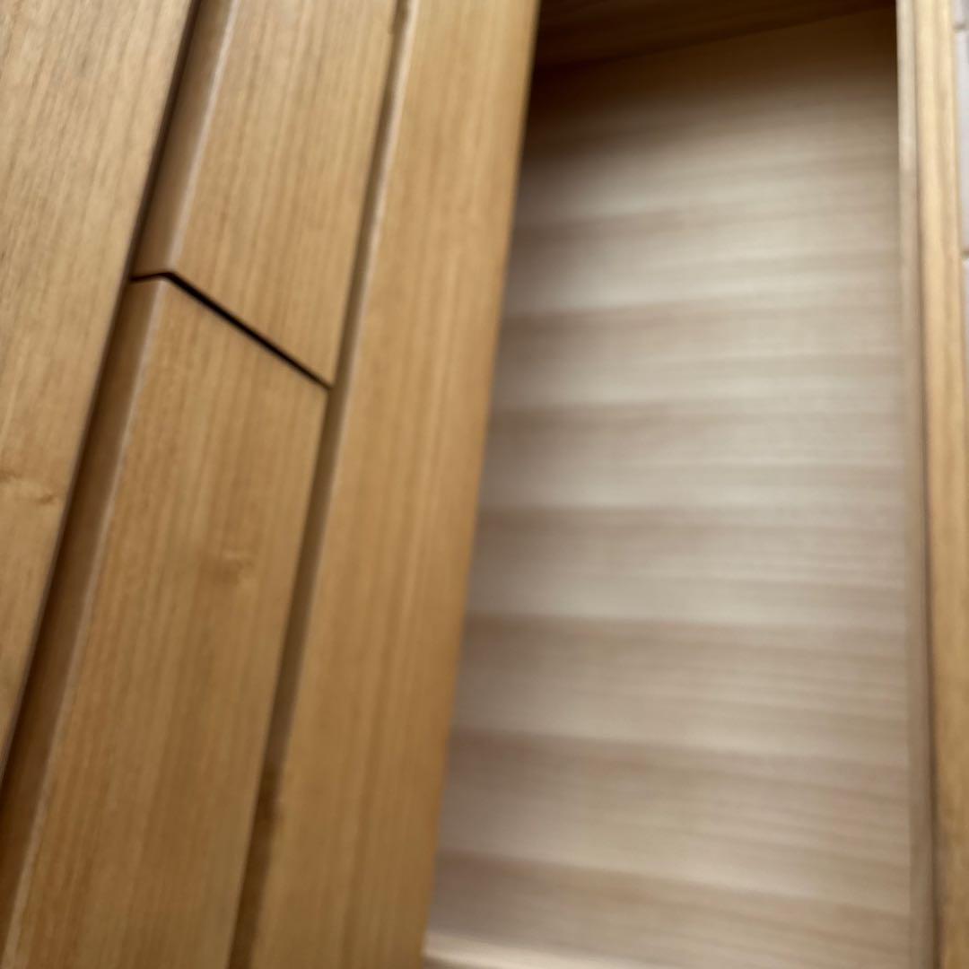 ナチュラルウッドの木製チェスト 6引き出し