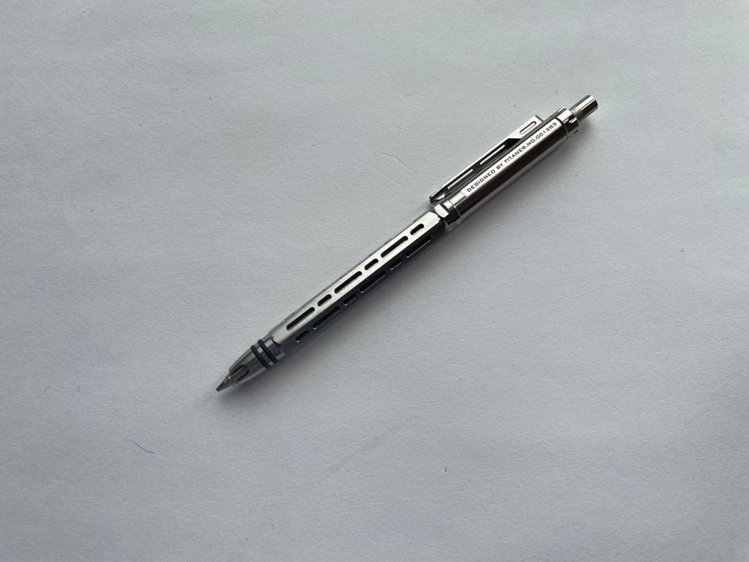 チタニウム　シャーペン