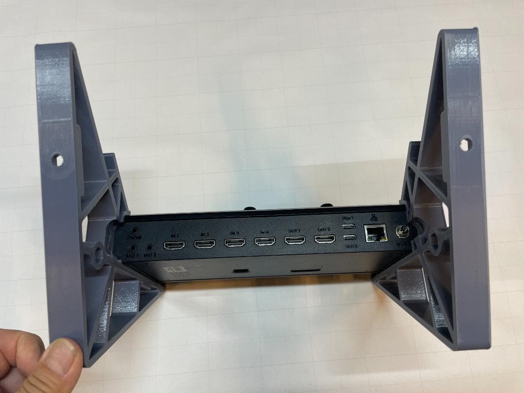 Osee GoStreamDeck NDIライセンス・モニタースタンド付き