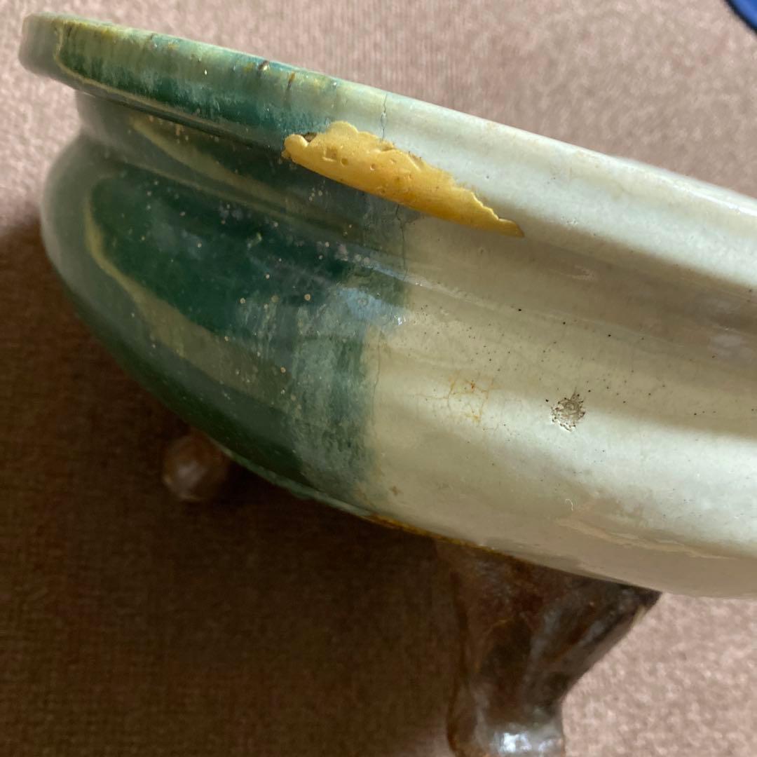 睡蓮鉢　大鉢　脚付き　メダカ鉢　華器