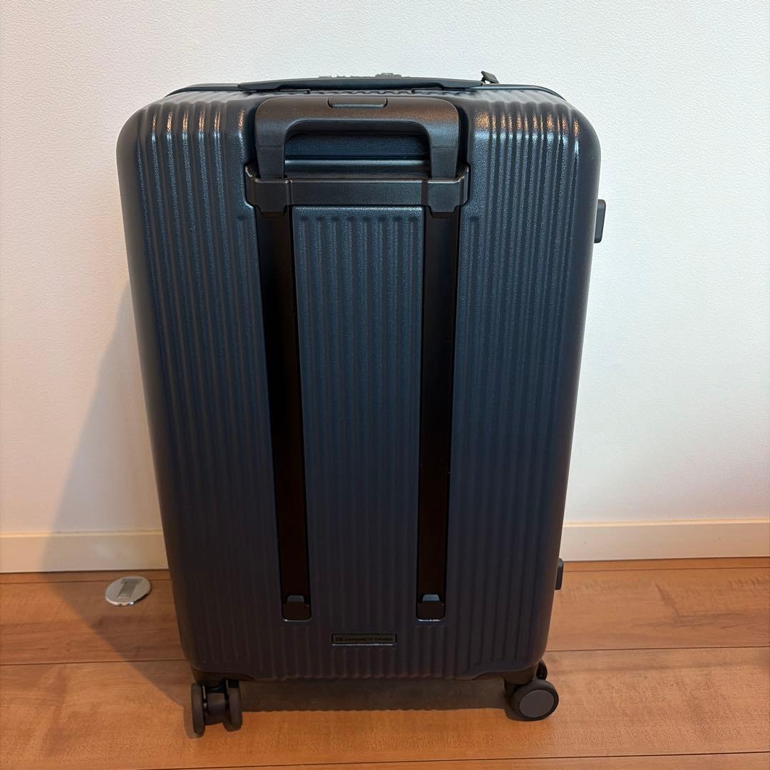 ★イノベーター 62 スーツケース 美品
