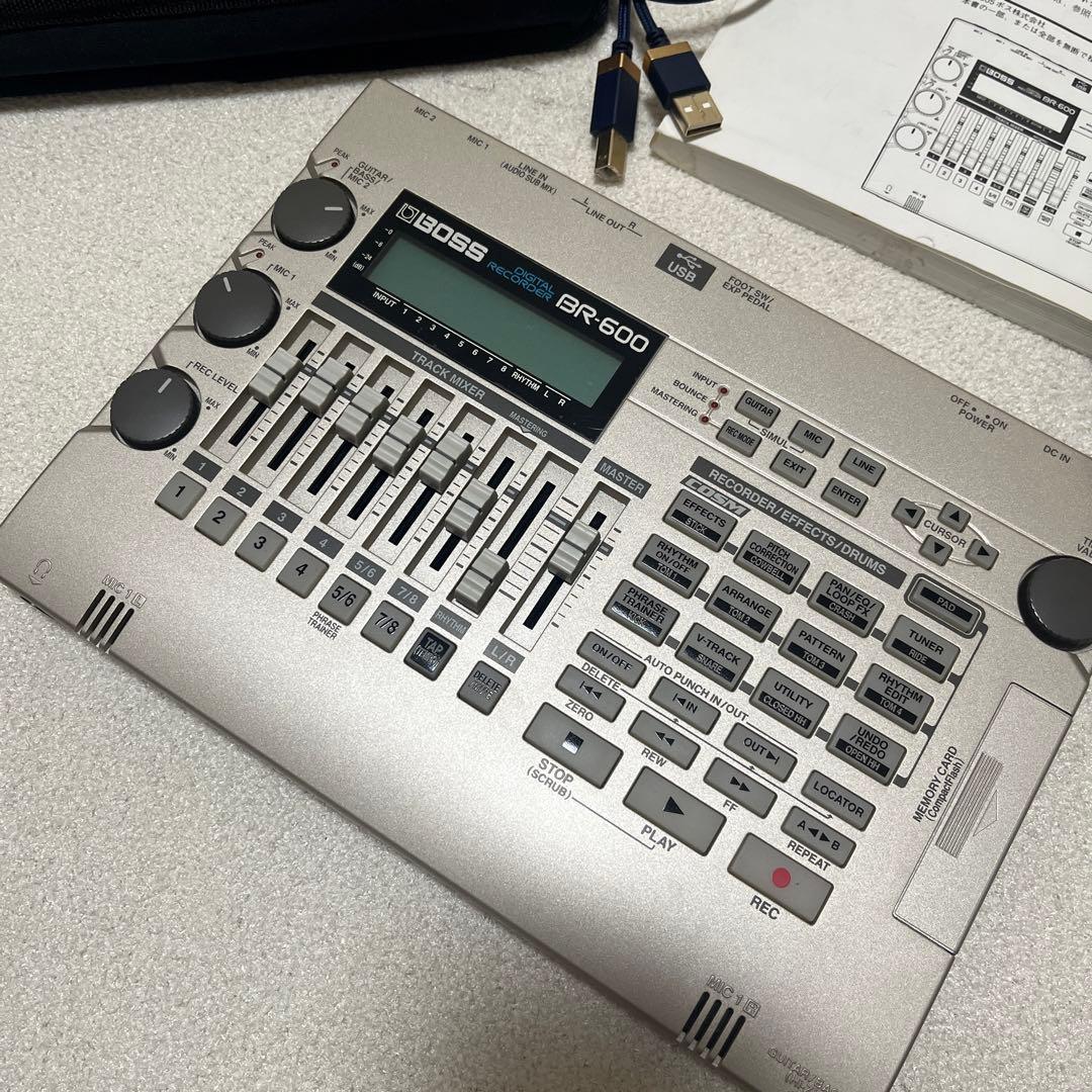 BOSS BR-600 マルチトラックレコーダー