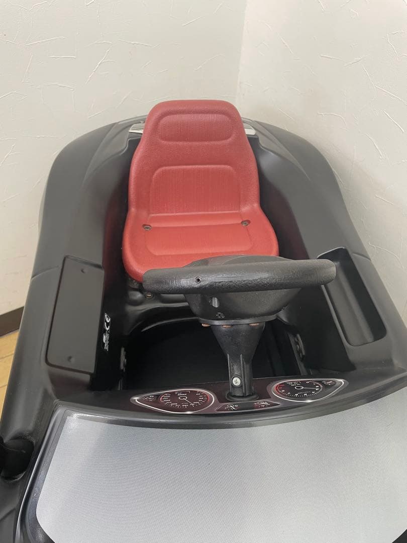 子供カット椅子　美容室　理容室