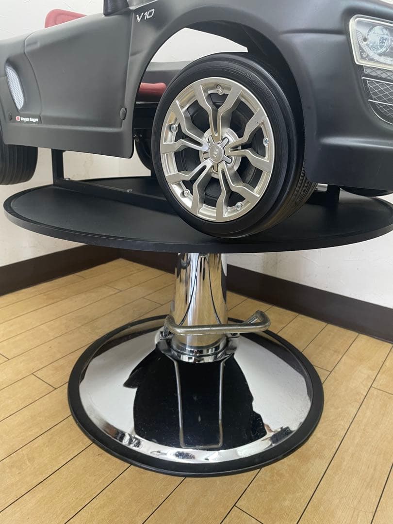 子供カット椅子　美容室　理容室