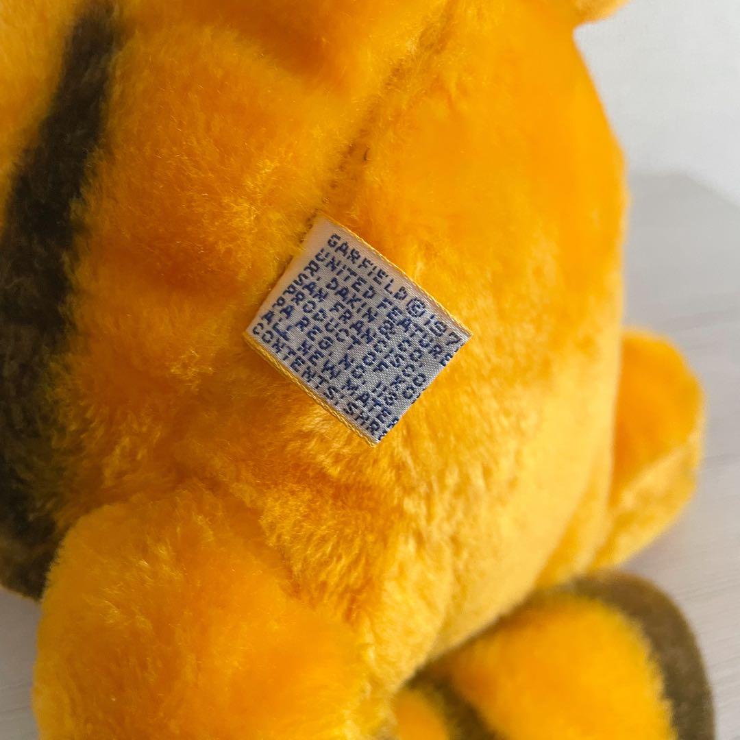 【期間限定バラ売★目玉商品★】ガーフィールド ぬいぐるみ　にっこり　抱っこ