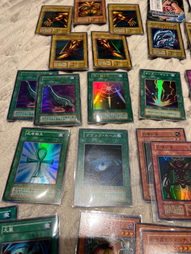 く*の様 遊戯王OCGカードセット まとめ売り　稀少な初期多数　初期ブルーアイズ