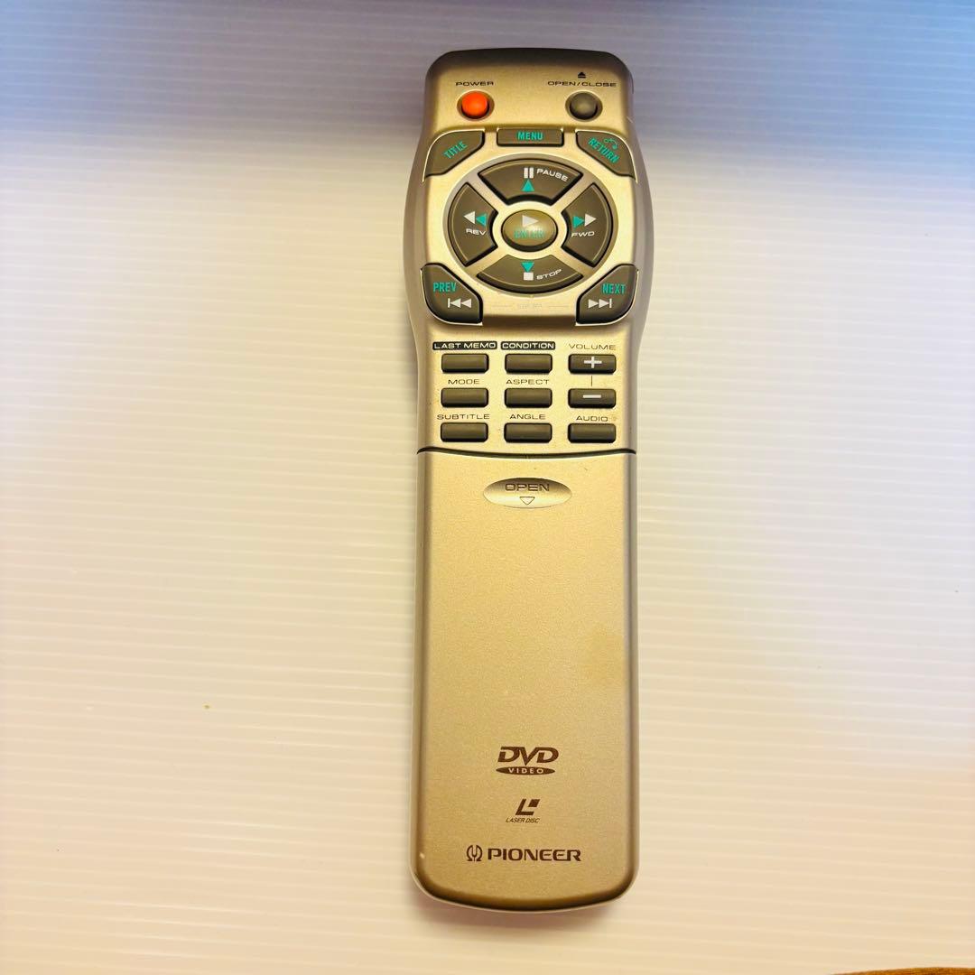 動作品 Pioneer DVL-9 純正リモコン付き