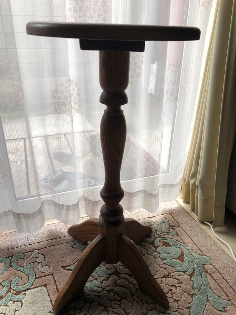 アンティーク　美品木製テーブルお値下げしました