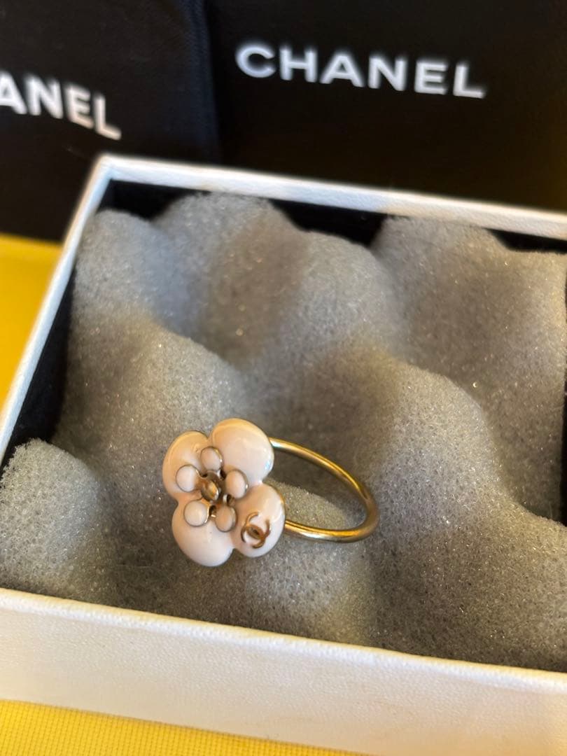 CHANEL フラワーリング ピンク