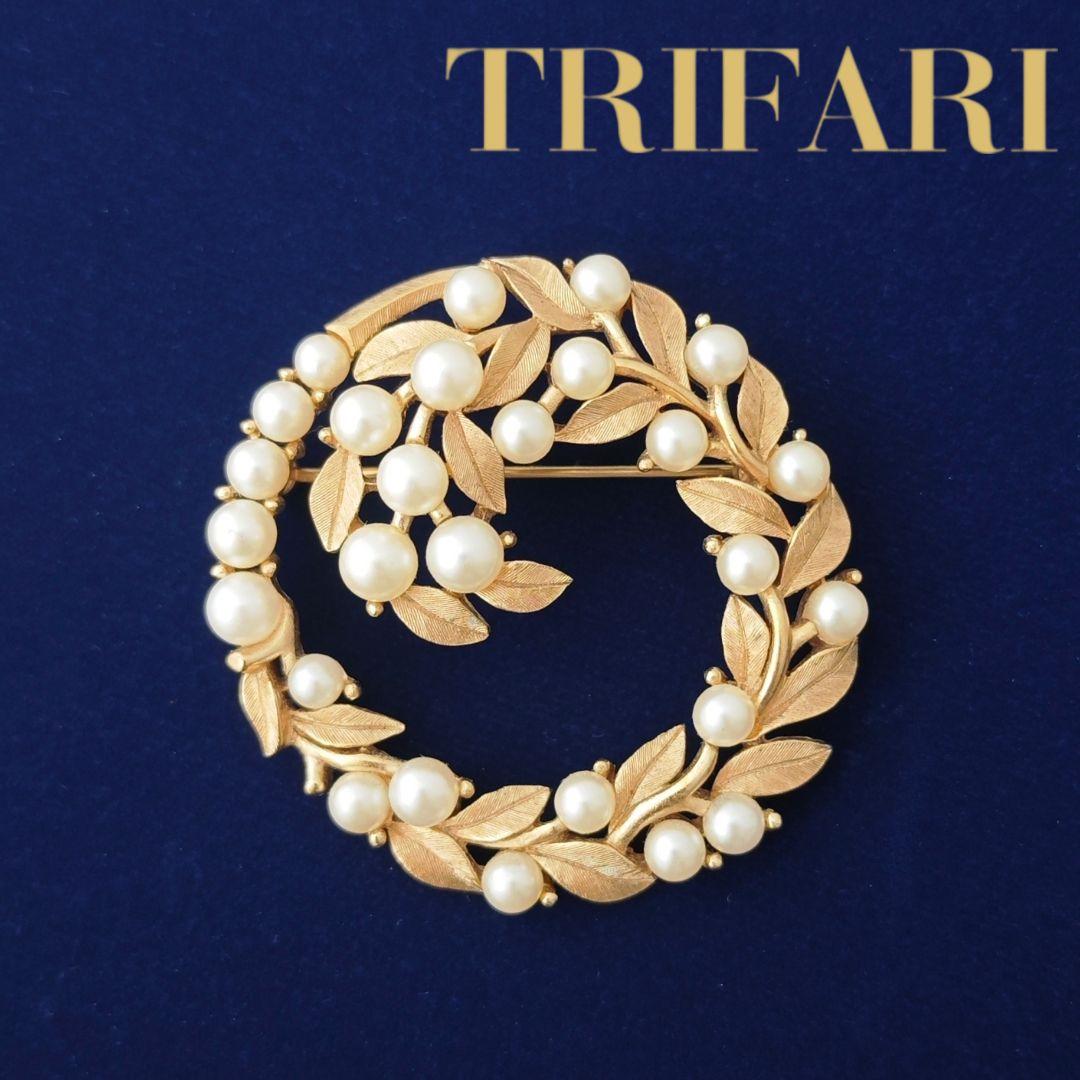 ヴィンテージtrifari パール＆リーフ　リースブローチ　crownトリファリ