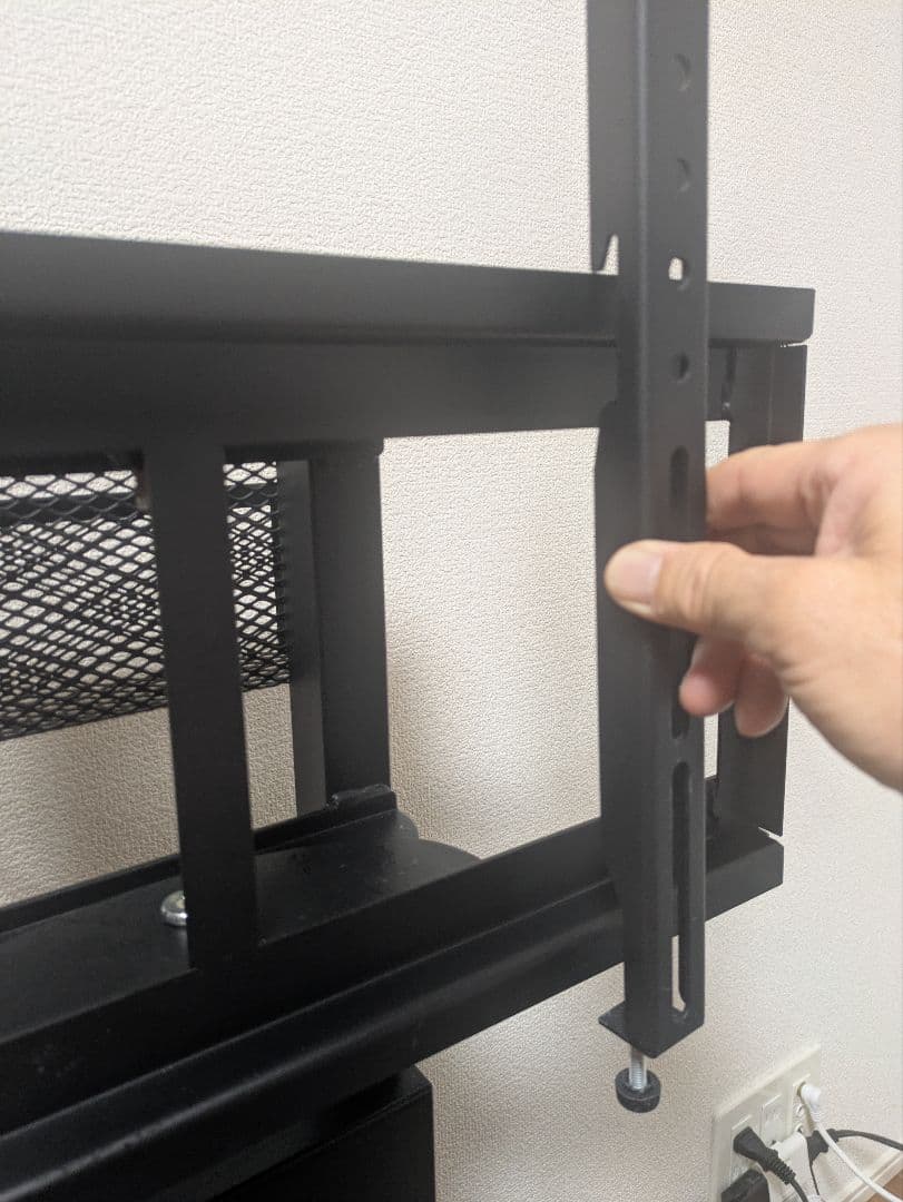 壁寄せテレビスタンド(ニトリHT01MBR/BK)