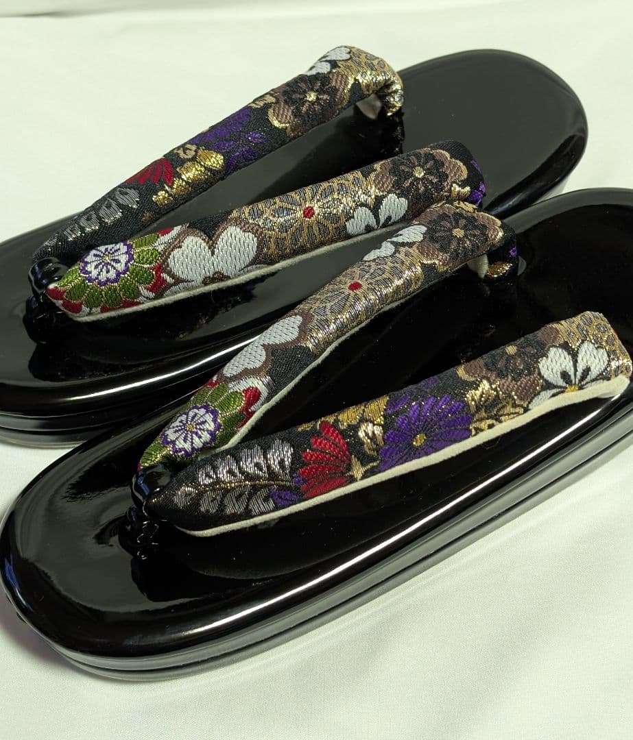 振袖用草履バッグセット　草履バッグセット　帯地 Sサイズ　黒地　新品未使用