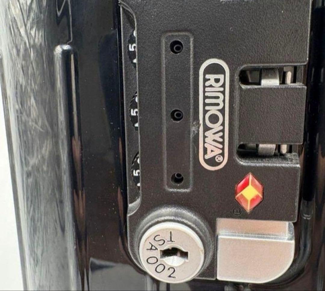 希少 廃盤品 リモワ サルサエアー 機内持ち込み最大容量