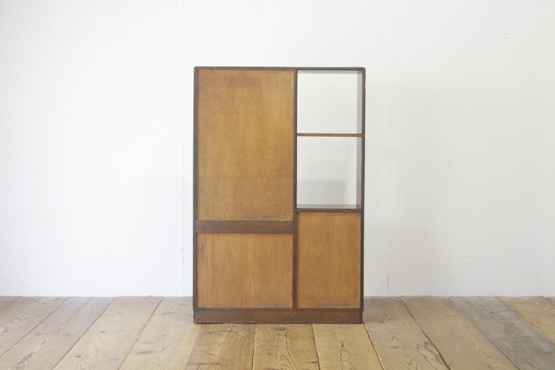 レトロ 小振り キャビネット 戸棚 引き出し 抽斗 3杯 収納 左右非対称 木製