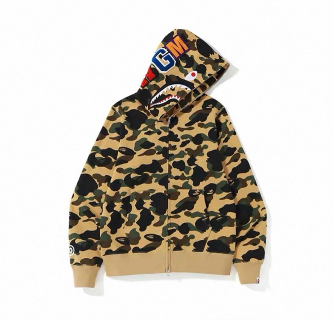 A BATHING APE シャークパーカー