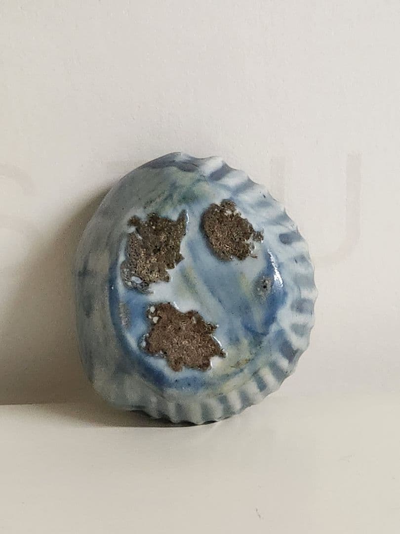 李朝　白磁青彩　水滴　中国　筆置　骨董　白磁　鉄絵　魚形硯滴　現代美術