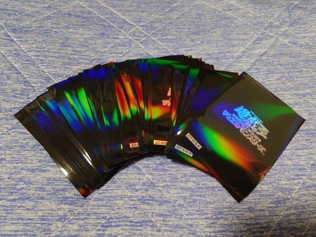 遊戯王デュエリストカードプロテクター ブラックメタリック　60枚 カードスリーブ