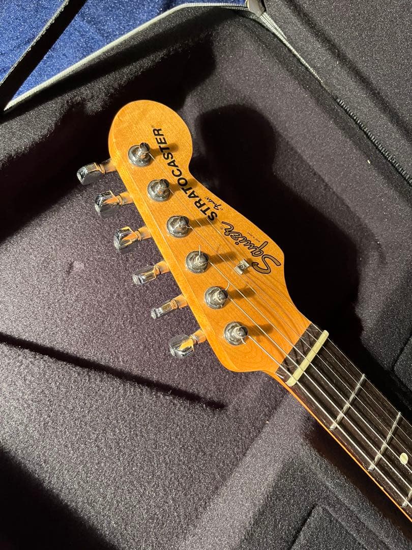 fender japan Squier ストラト　Eシリアル3.8kg フジゲン