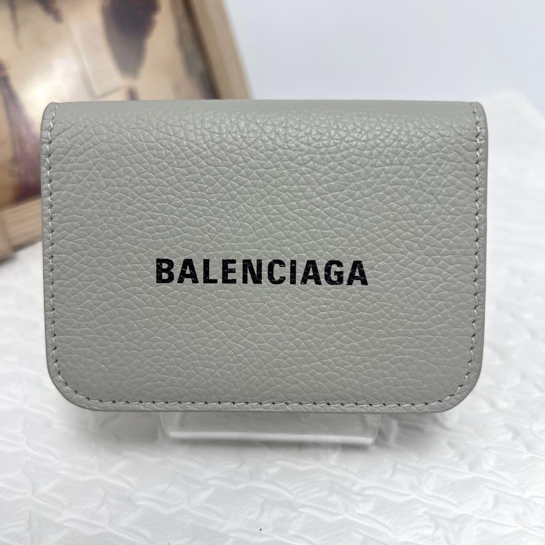 ✨極美品✨BALENCIAGA バレンシアガ エブリデイ　ミニウォレット