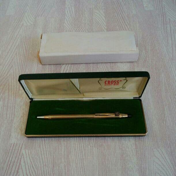 ディズニー　ボールペン　非売品