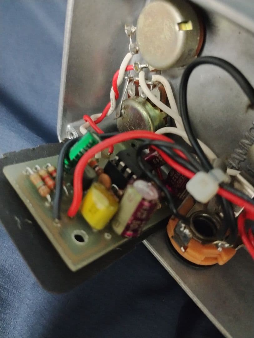 OVERDRIVE BOOSTER SHO系 スイッチに難あり