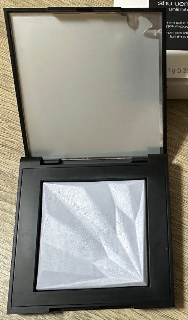 シュウウエムラ ペタル30K ブラシ&ルミマットセッティングジェルインパウダー