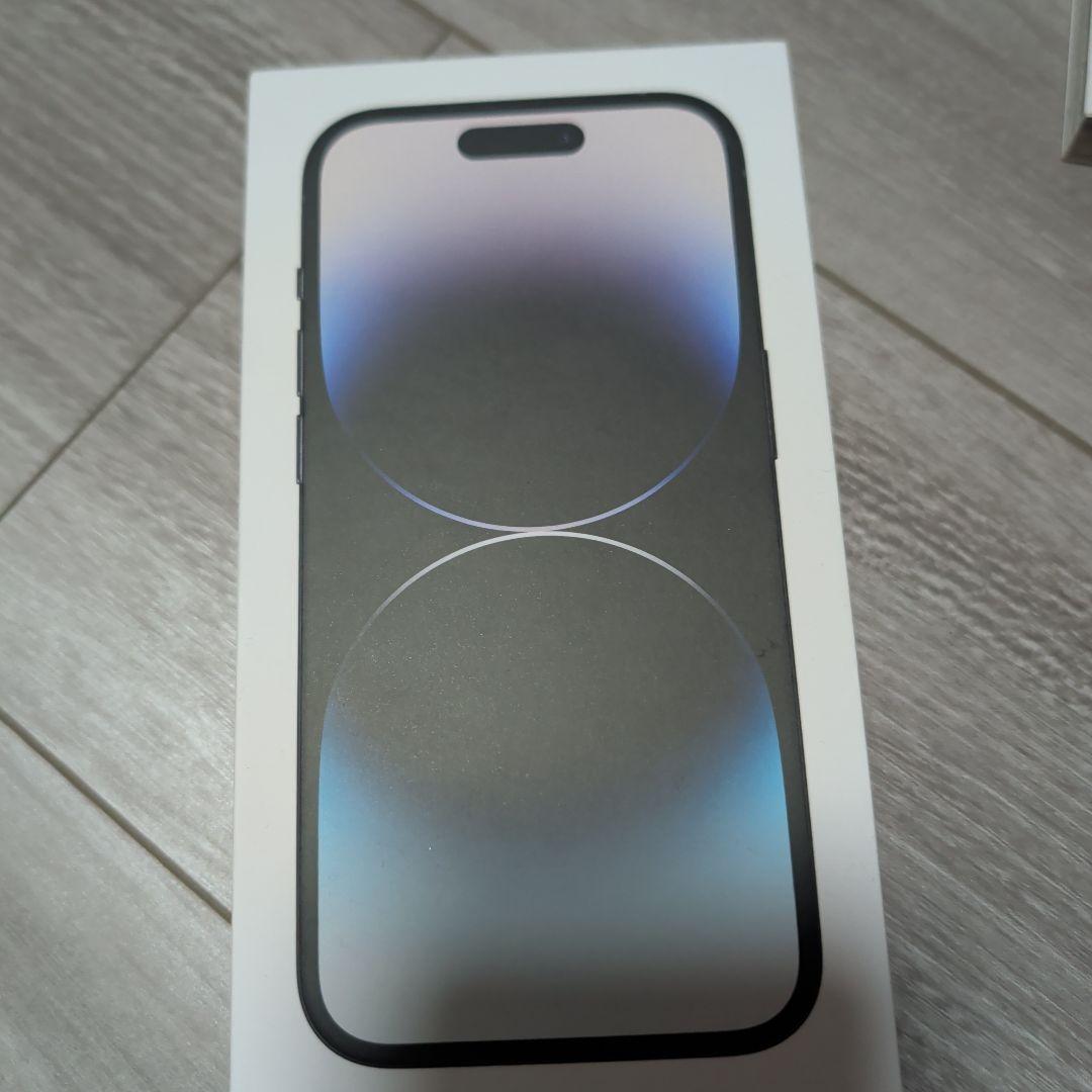 【極美品】Apple iPhone 14 Pro 512GB　スペースブラック