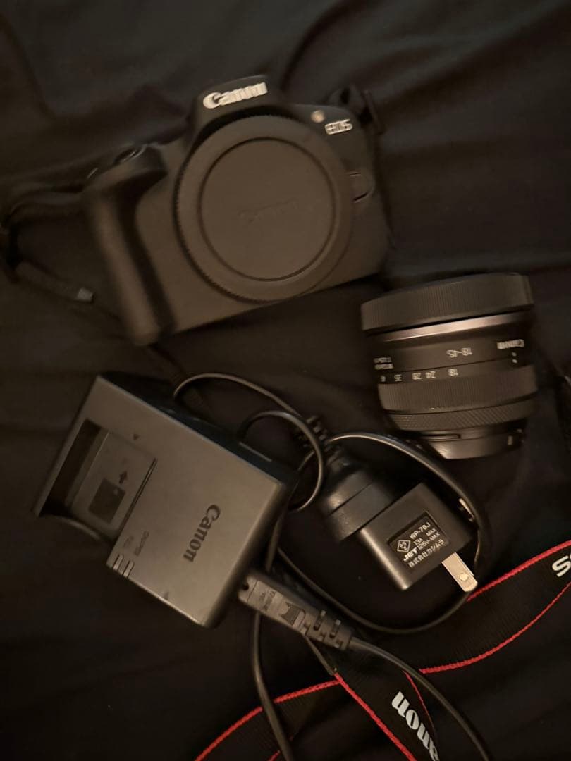 Canon EOS R50 レンズ付属