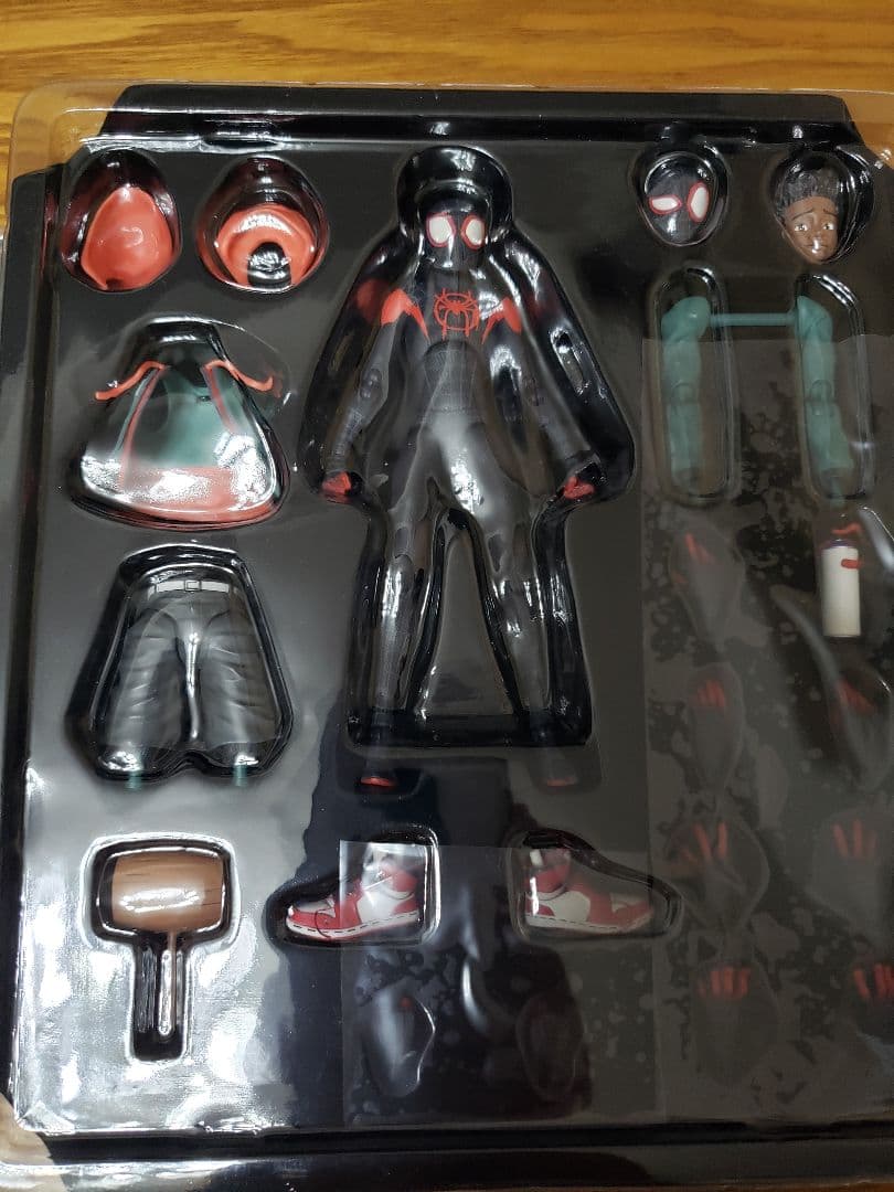 最終値下げ　千値練　マイルスモラレス　スパイダーバース スパイダーマン