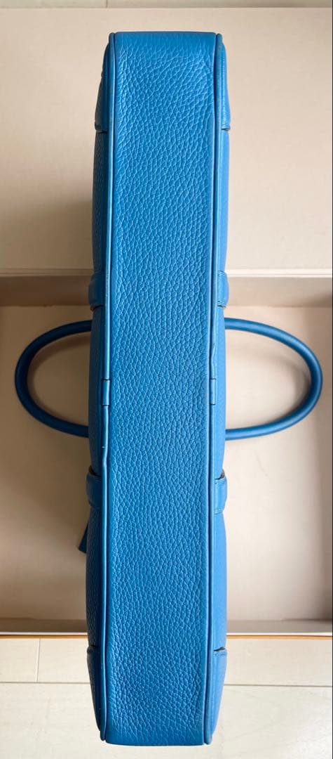 Louis Vuitton PDV トリヨンレザー ブリーフケース ブルー