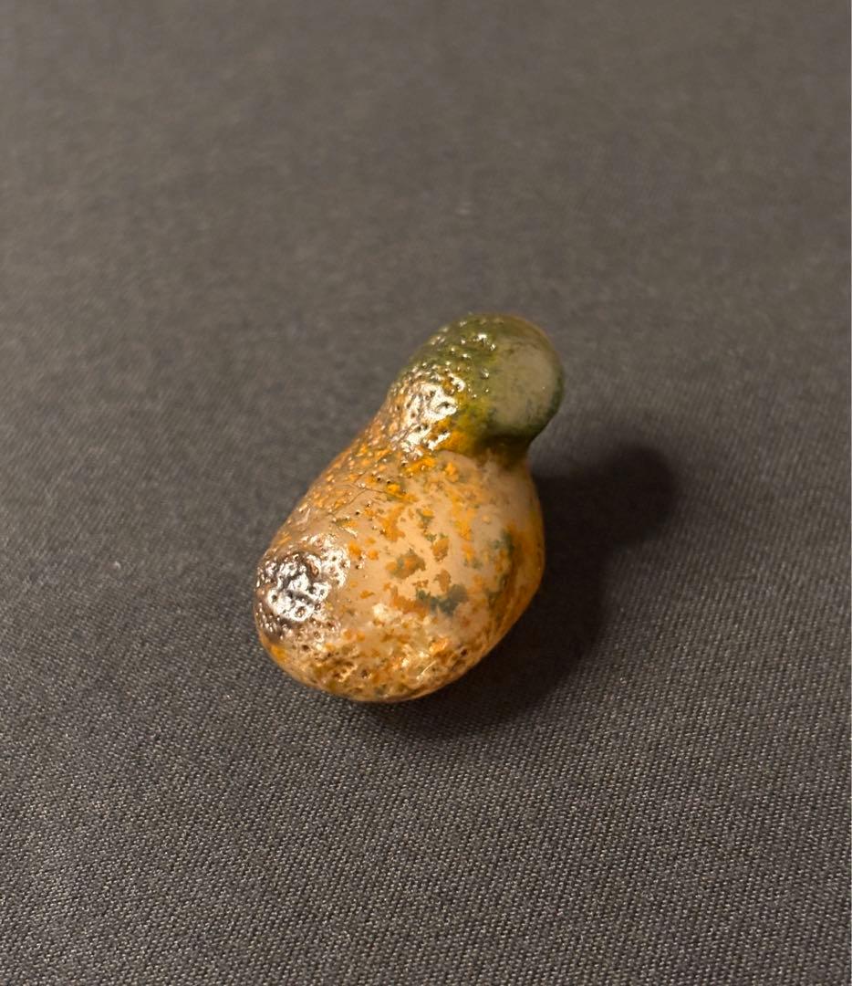 自然石新疆ゴビ瑪瑙可愛いアヒル模様の天然アート石【#MN0007】