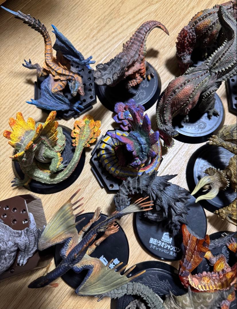 モンスターハンター スタンダードモデル　35体セット　(バラ売り可)