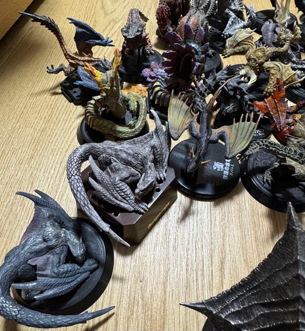 モンスターハンター スタンダードモデル　35体セット　(バラ売り可)