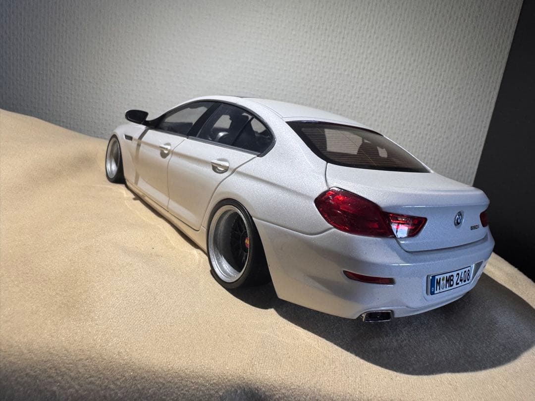 BMW 650i ミニカー ホワイト