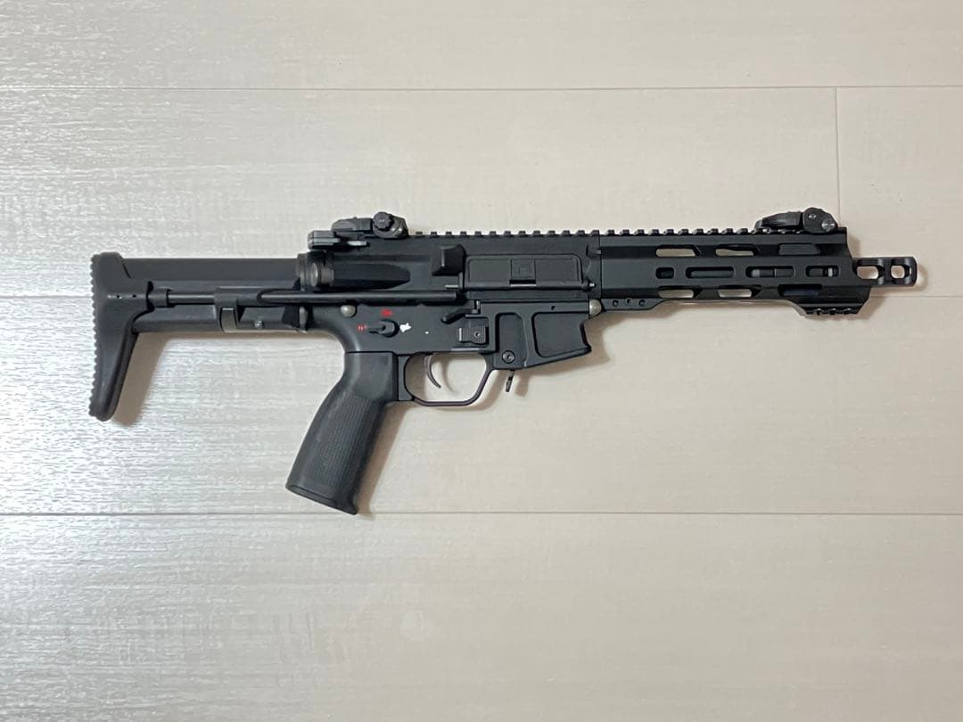 電動ガン エアガン　KSC QRF mod.1 サブマシンガン