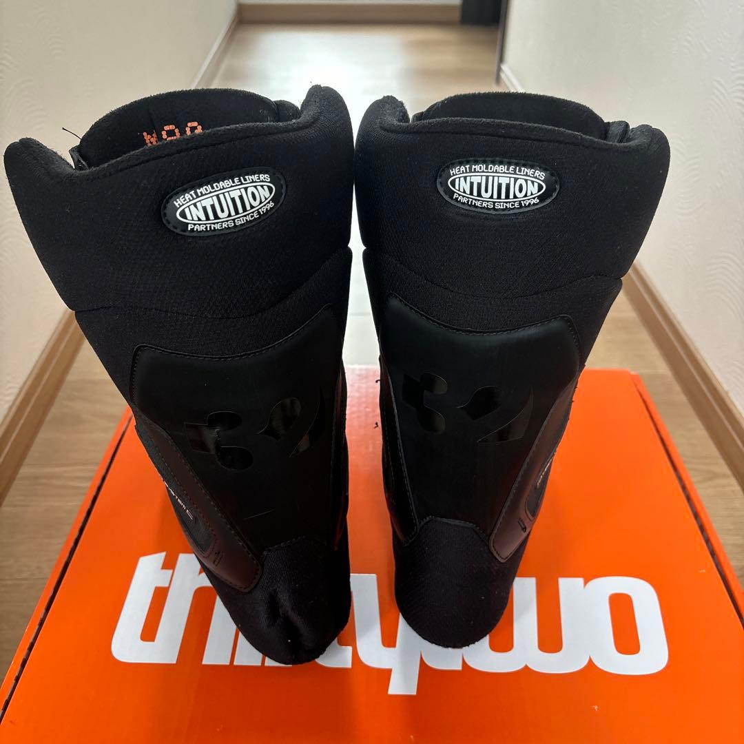 thirtytwo DIESEL HYBRID 迷彩 スノーボードブーツ