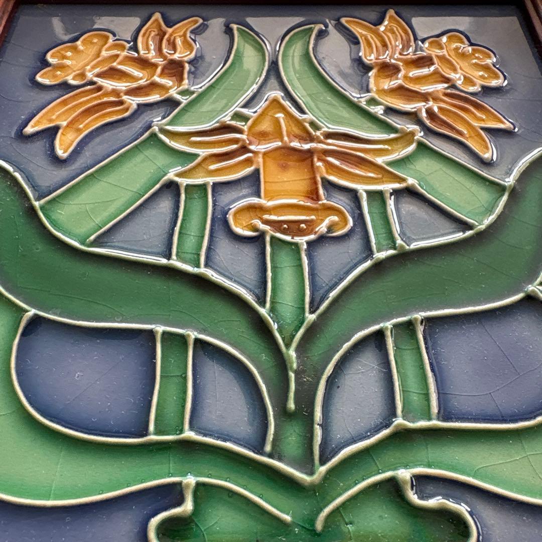 アンティーク　イギリス製　ピルキントン社　マジョリカタイル アールヌーボー