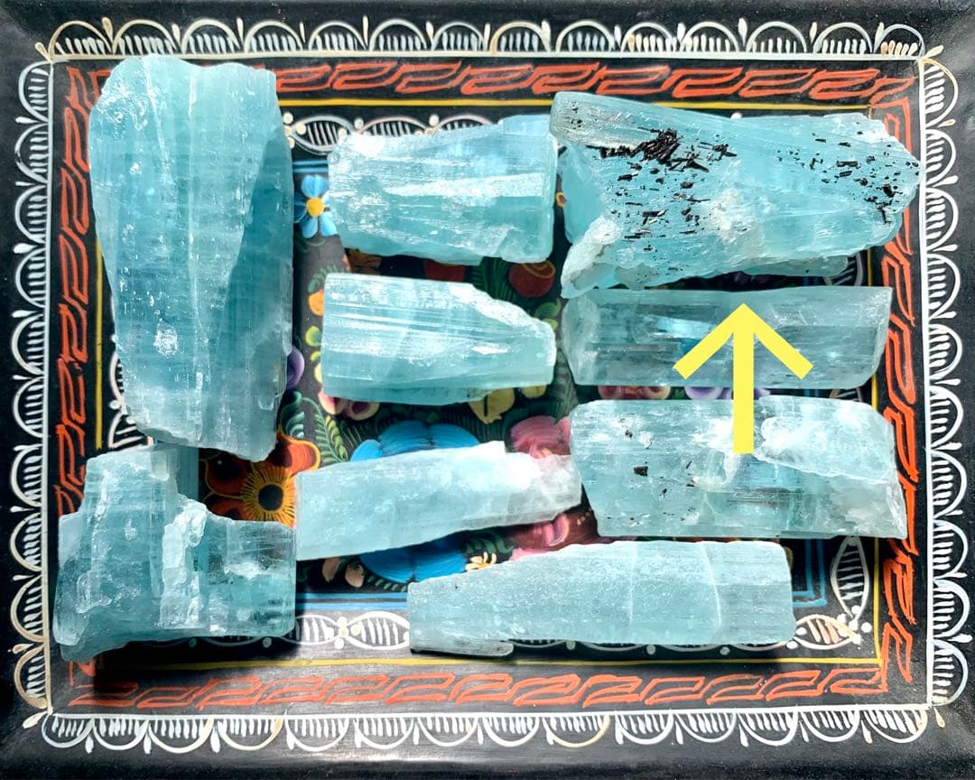 蝕像アクアマリン・バー4原石/巨大結晶/鉱物標本/ブラックトルマリン付/虹入り