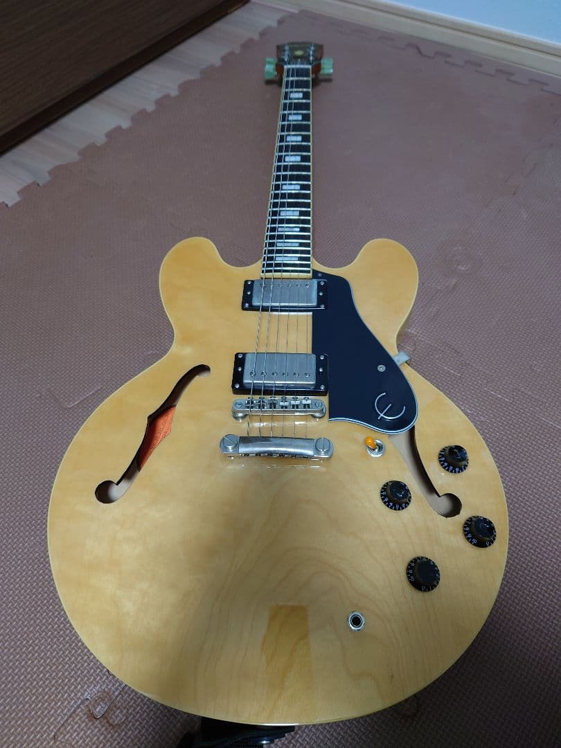 Epiphone ES-335 PRO　セミアコ　エレキ　ギター