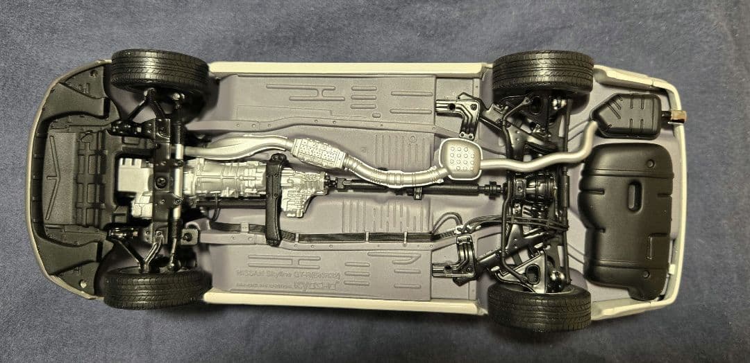 京商 1/18 スカイライン GT-R BNR32 V-SPECⅡ ホワイト