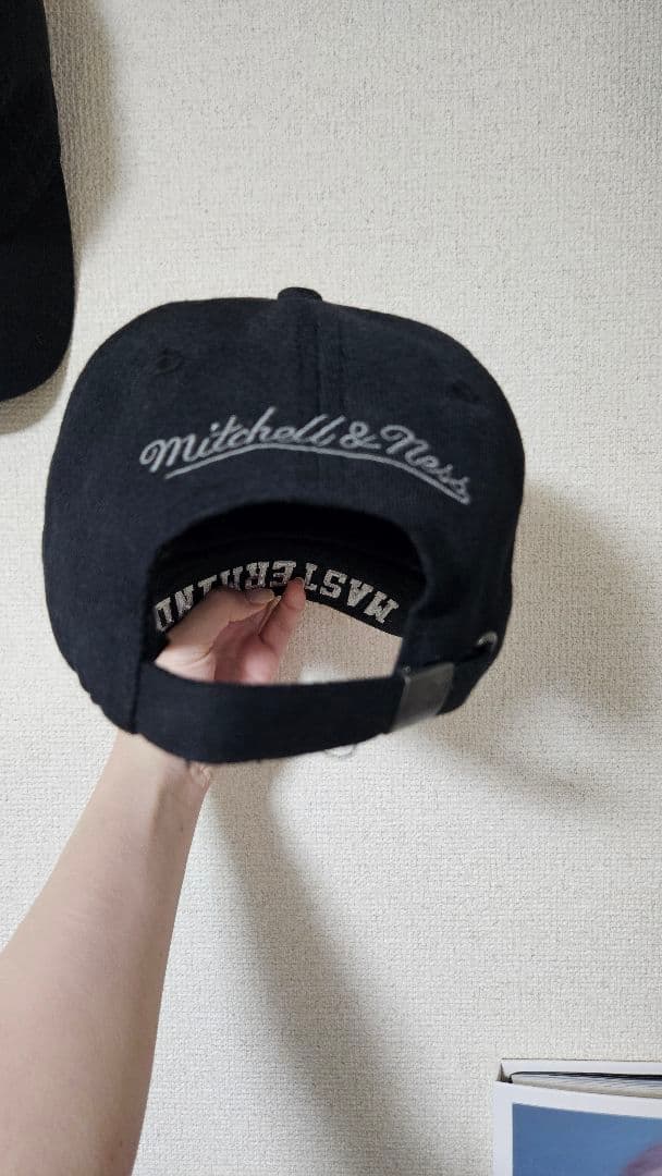 mastermind JAPAN × Mitchell & Ness キャップ黒