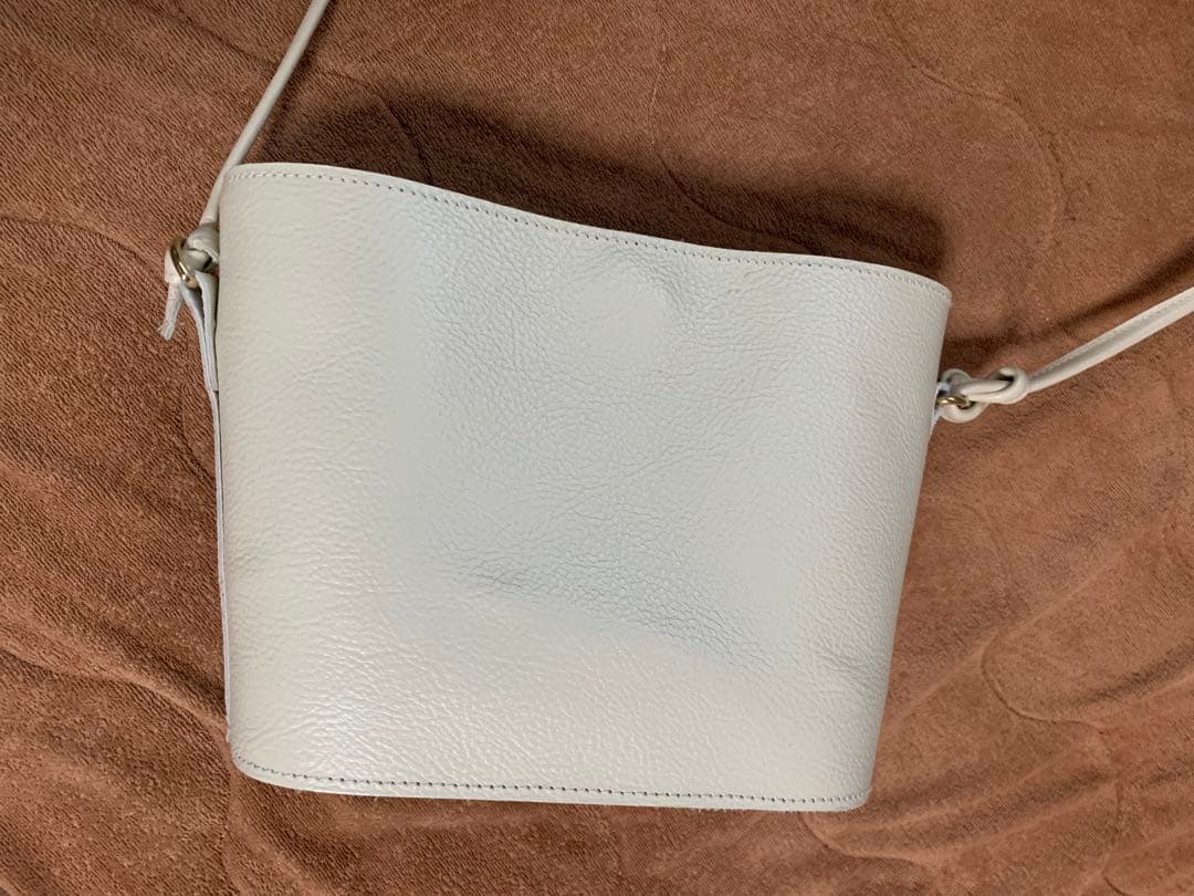 tammy　　　 オーバルショルダーバッグ