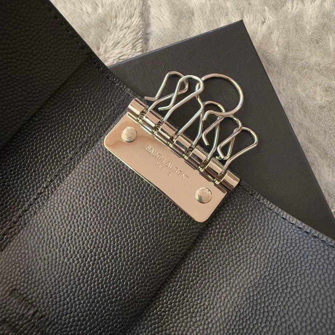 ⭐️新品未使用⭐️　サンローラン　キーケース　6連　ロゴ刻印　ユニセックス　レザー